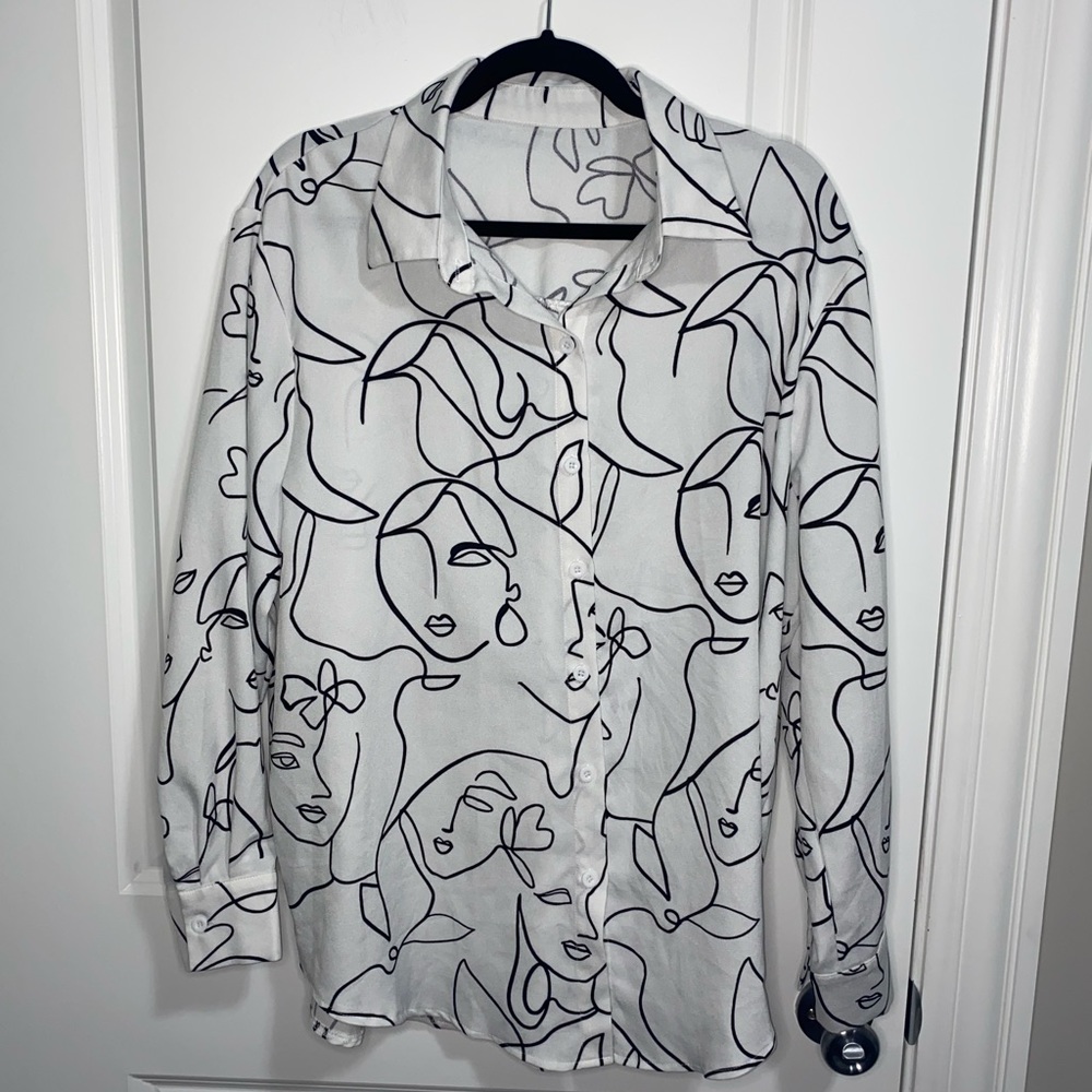 5 for $25 Shein Black & White Button Up Top